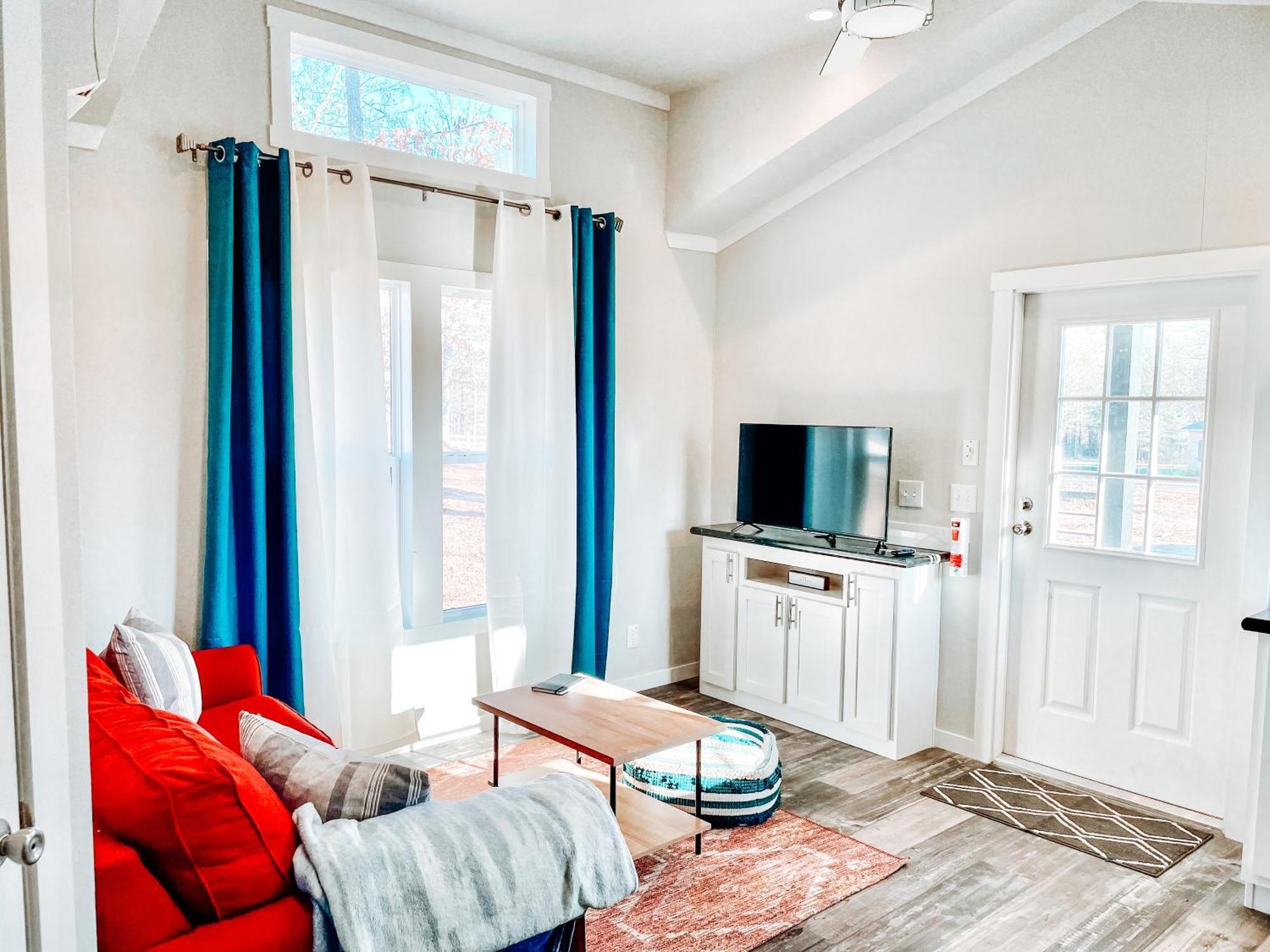 Private Tiny Home Royal Ridge Getaway Zewnętrze zdjęcie